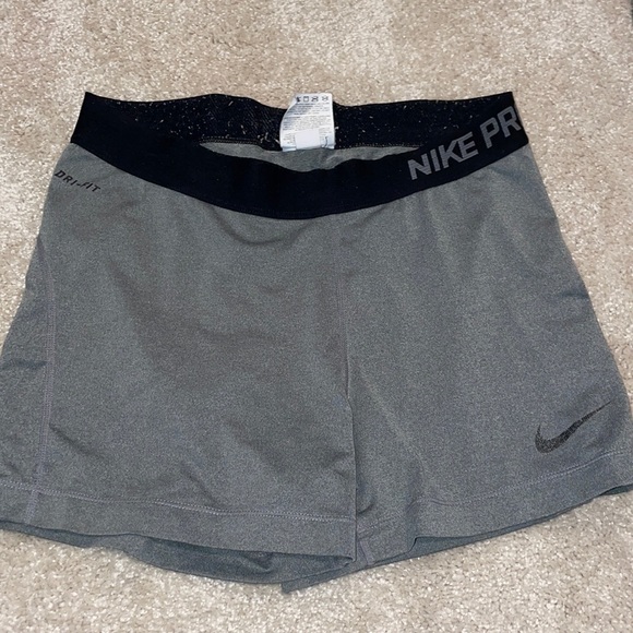 grey spandex nike